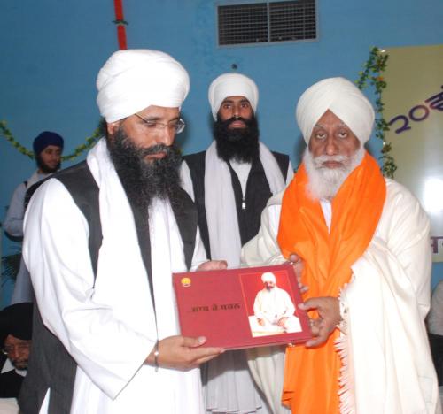 Adutti Gurmat Sangeet Samellan- 2011 (20)