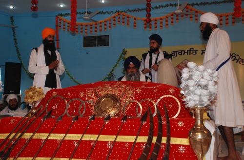 Adutti Gurmat Sangeet Samellan- 2011 (27)