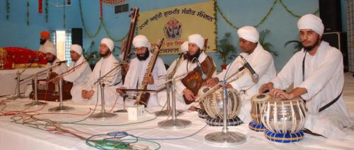 Adutti Gurmat Sangeet Samellan- 2011 (31)
