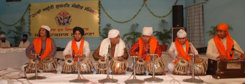 Adutti Gurmat Sangeet Samellan- 2011 (42)