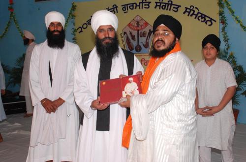 Adutti Gurmat Sangeet Samellan- 2011 (6)