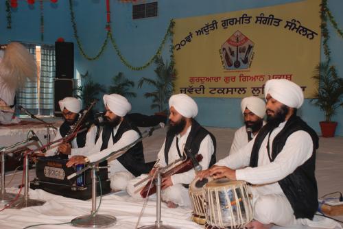 Adutti Gurmat Sangeet Samellan- 2011 (82)