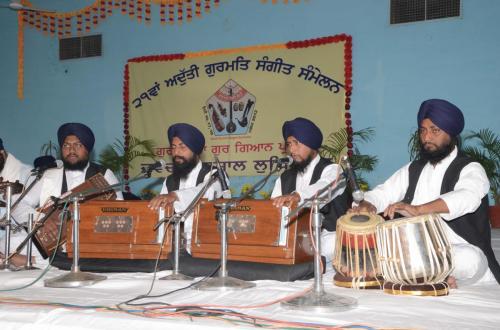 Adutti Gurmat Sangeet Samellen Jawaddi Taksal 2012 (45)