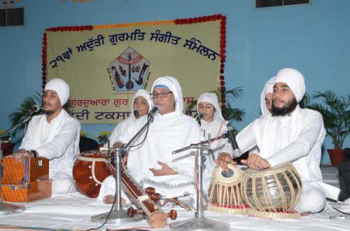 Adutti Gurmat Sangeet Samellen Jawaddi Taksal 2012 (49)