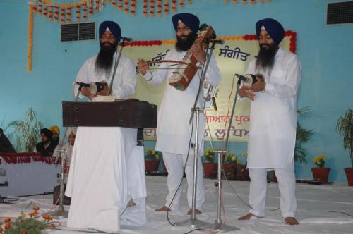 Adutti Gurmat Sangeet Samellen Jawaddi Taksal 2012 (66)