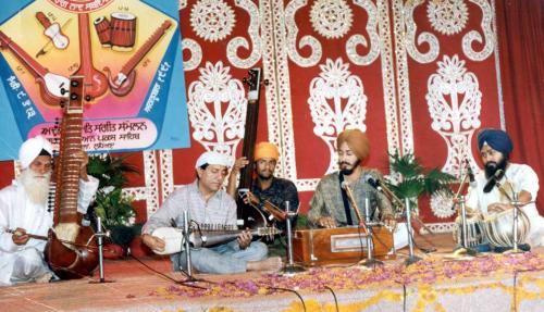 Adutti Gurmat Sangeet Samellan- 1991 (14)