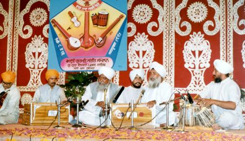 Adutti Gurmat Sangeet Samellan- 1991 (27)