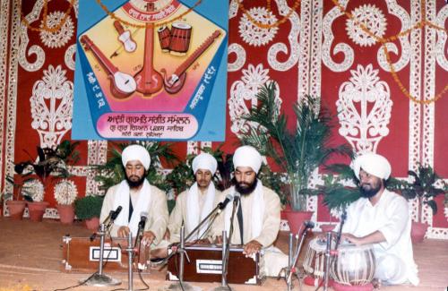 Adutti Gurmat Sangeet Samellan- 1991 (30)