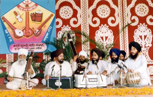 Adutti Gurmat Sangeet Samellan- 1991 (8)