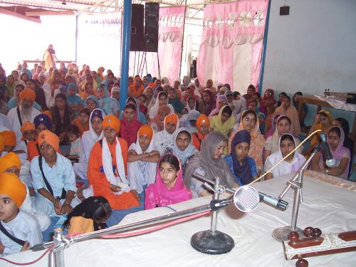 Gurmat Sangeet Workshop 2006 (37)