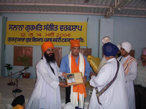 Gurmat Sangeet Workshop 2006 (51)