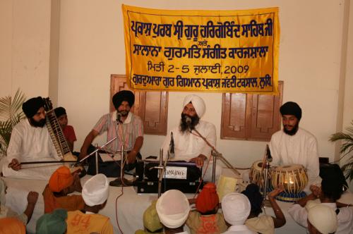 Gurmat Sangeet Workshop 2009 (13)