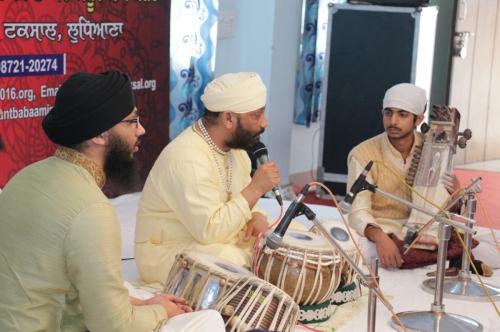 Gurmat Sangeet workshop 2017 (10)