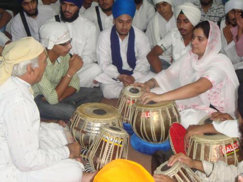 Gurmat Sangeet Workshop 2010 (29)