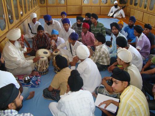 Gurmat Sangeet Workshop 2010 (33)