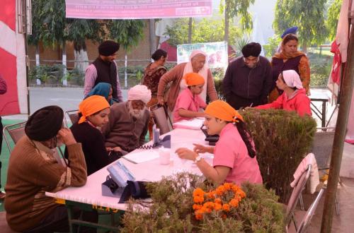 Adutti Gurmat Sangeet Samellan 2013 (13)