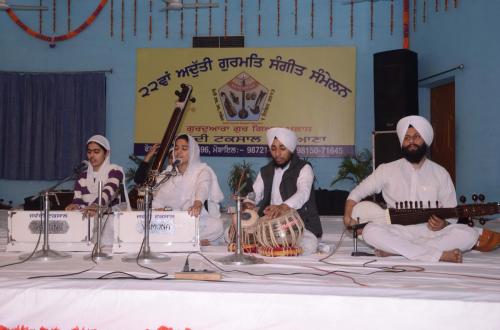 Adutti Gurmat Sangeet Samellan 2013 (22)