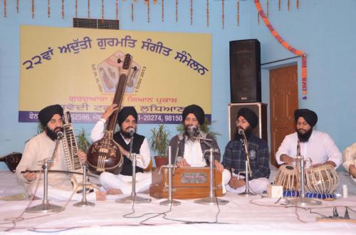 Adutti Gurmat Sangeet Samellan 2013 (37)