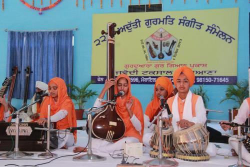 Adutti Gurmat Sangeet Samellan 2013 (59)