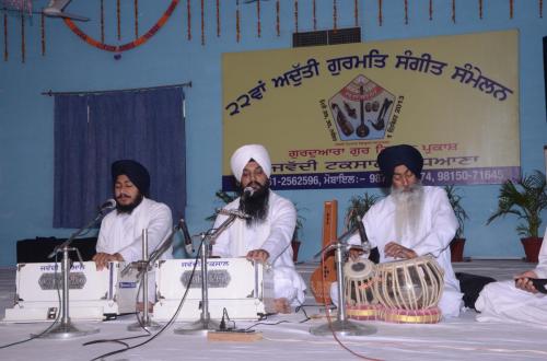 Adutti Gurmat Sangeet Samellan 2013 (8)