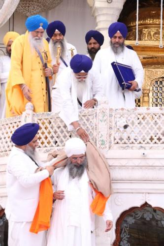 Sant Baba Sucha Singh ji honoured from Akal Takhat Sahib, award received by Sant Baba Amir Singh ji (29)