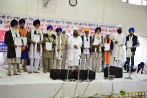 Sant-Baba-Amir-Singh-ji-honouring-participates-Path-Bodh-Samgam-2015