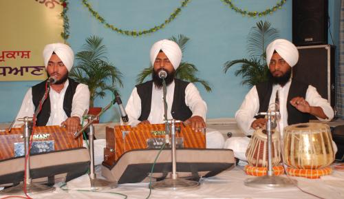 Adutti Gurmat Sangeet Samellan- 2011 (54)