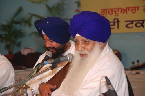 Adutti Gurmat Sangeet Samellan- 2011 (75)