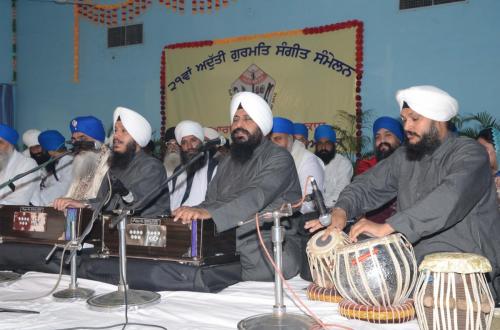Adutti Gurmat Sangeet Samellen Jawaddi Taksal 2012 (7)