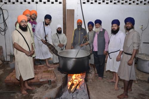 Langar Sewa