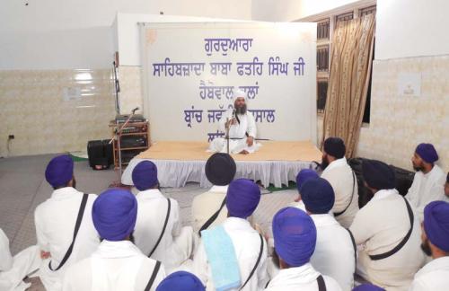 Gurdwara-Sahib-Baba-Fateh-Singh-ji-haibowal-7