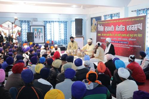 Gurmat Sangeet workshop 2017 (1)