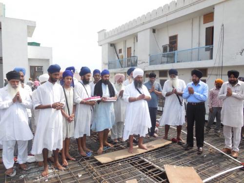 Sant Baba Amir Singh ji - Gurshabad Sangeet Academy Lanter  (3)