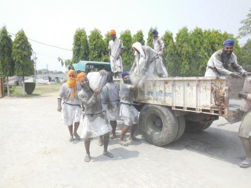 Sant Baba Amir Singh ji - Gurshabad Sangeet Academy Lanter  (33)