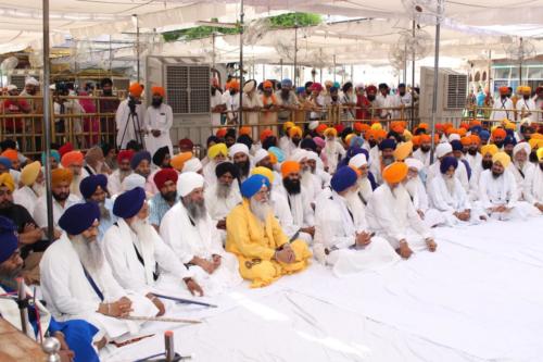 Sant Baba Sucha Singh ji honoured from Akal Takhat Sahib, award received by Sant Baba Amir Singh ji (39)