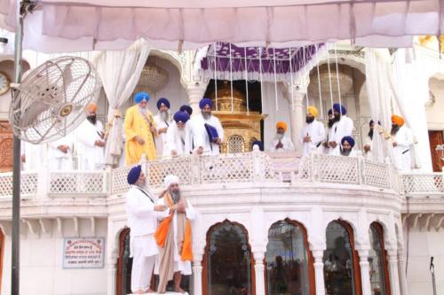 Sant Baba Sucha Singh ji honoured from Akal Takhat Sahib, award received by Sant Baba Amir Singh ji (7)