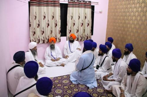 Takhat Sachkhand Sri Hazoor Sahib, Vikhe Darshan karde hoye Sant Baba Amir Singh ji Mukhi Jawaddi Taksal (1)